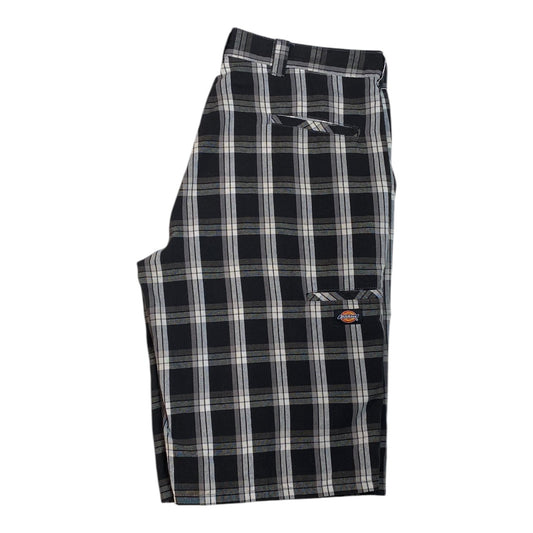 Digg It Thrift & Vintage Dickies black and white plaid shorts with a side pocket and logo patch, size 38