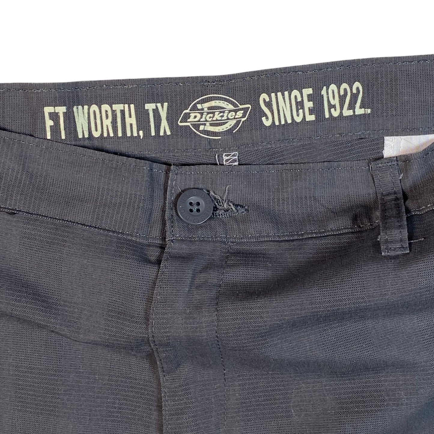 Digg It Thrift & Vintage Dickies shadow plaid textured utility work shorts with interior waistband branding