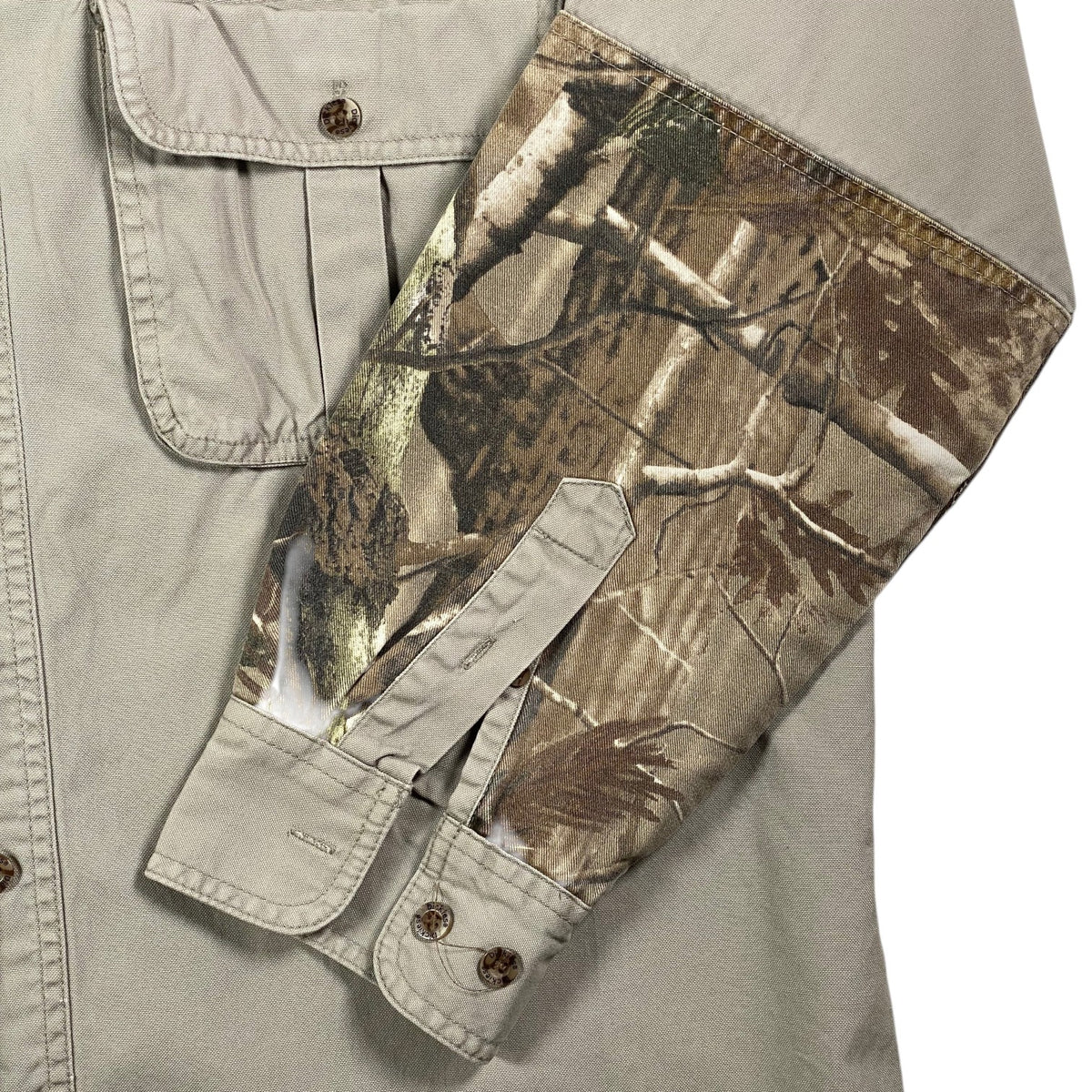 Digg It Thrift & Vintage Dickies x Realtree grey outdoor shooting shirt with camo sleeve detail and button cuffs