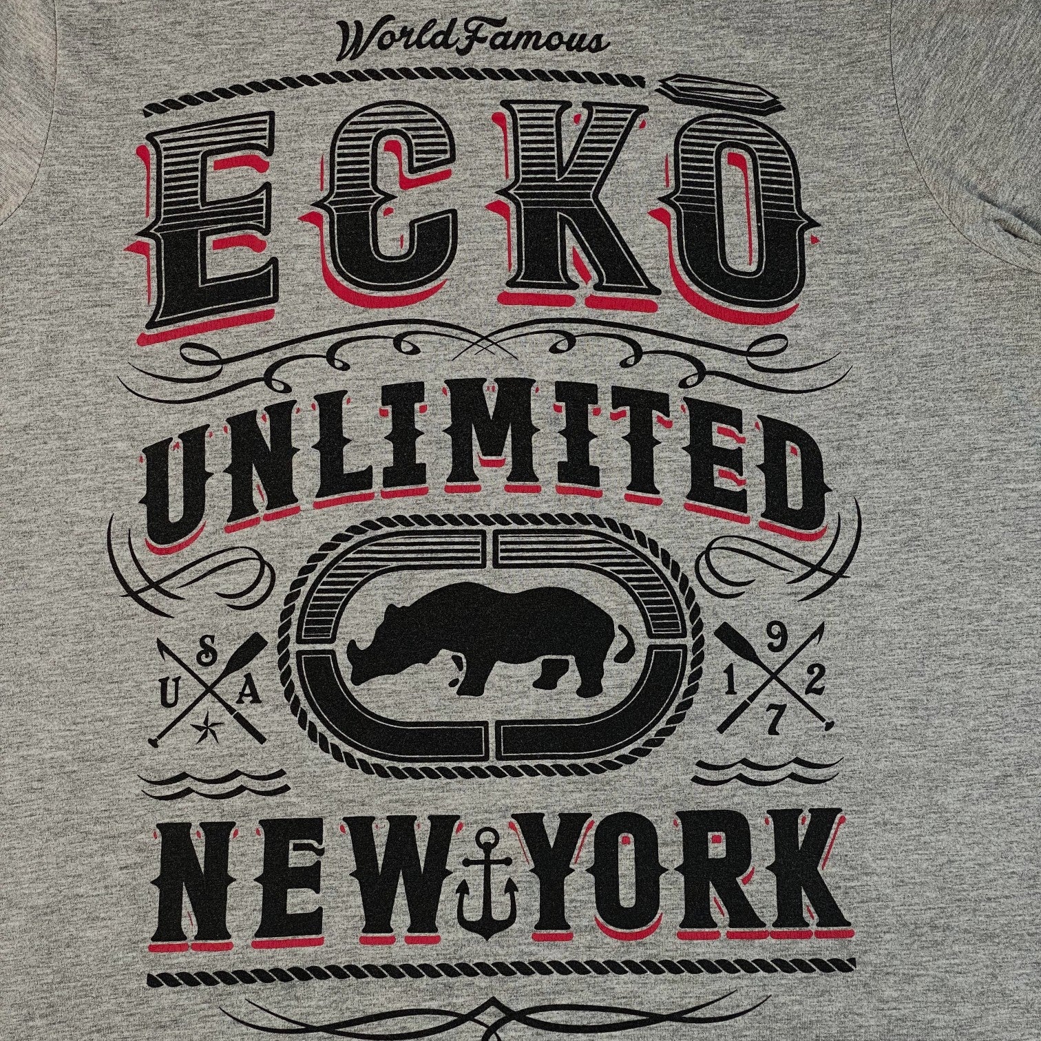 Digg It Thrift & Vintage grey Ecko Unltd. World Famous New York graphic t-shirt with rhino logo