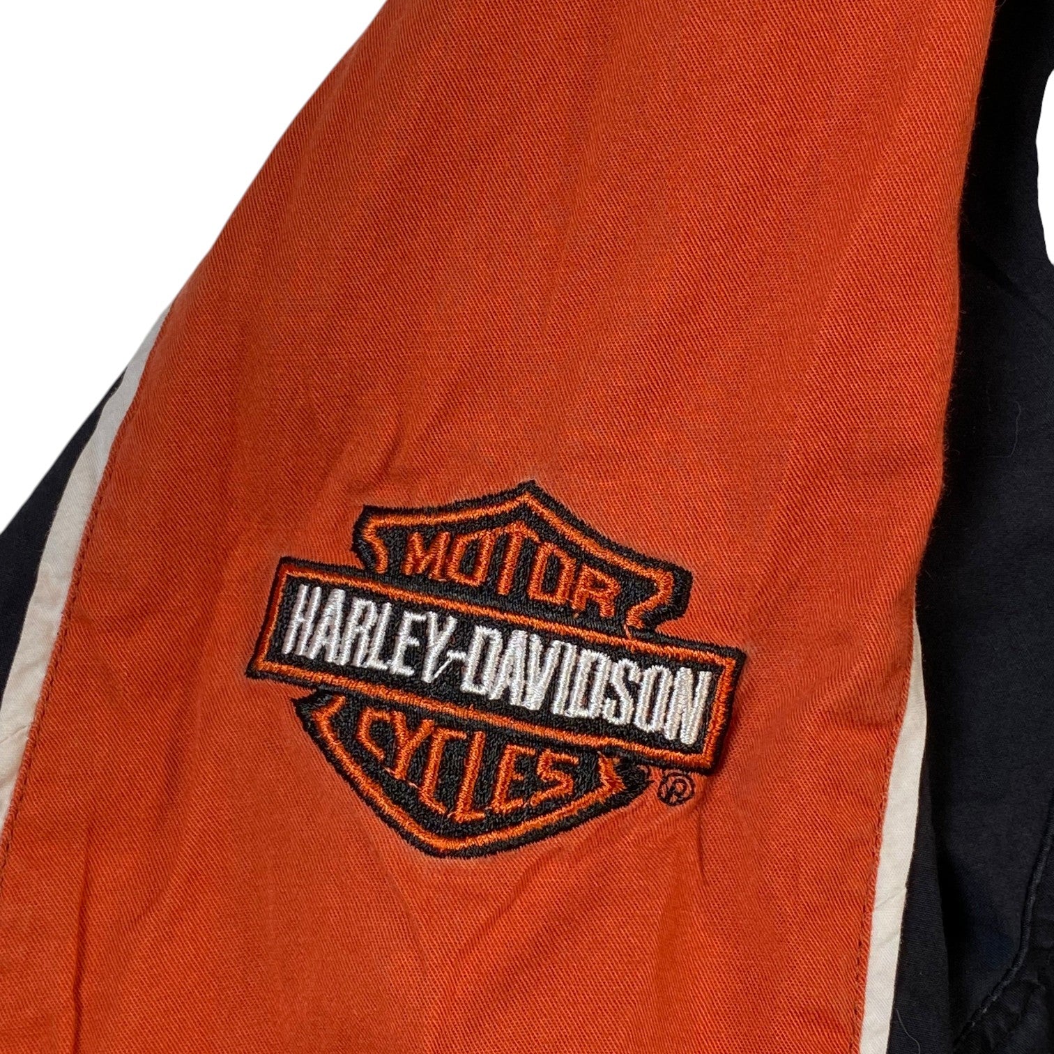 Digg It Thrift & Vintage Harley-Davidson orange and black embroidered mechanic shirt sleeve detail