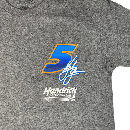Digg It Thrift & Vintage heather grey Kyle Larson Hendrick Motorsports NASCAR t-shirt with number 5 and signature