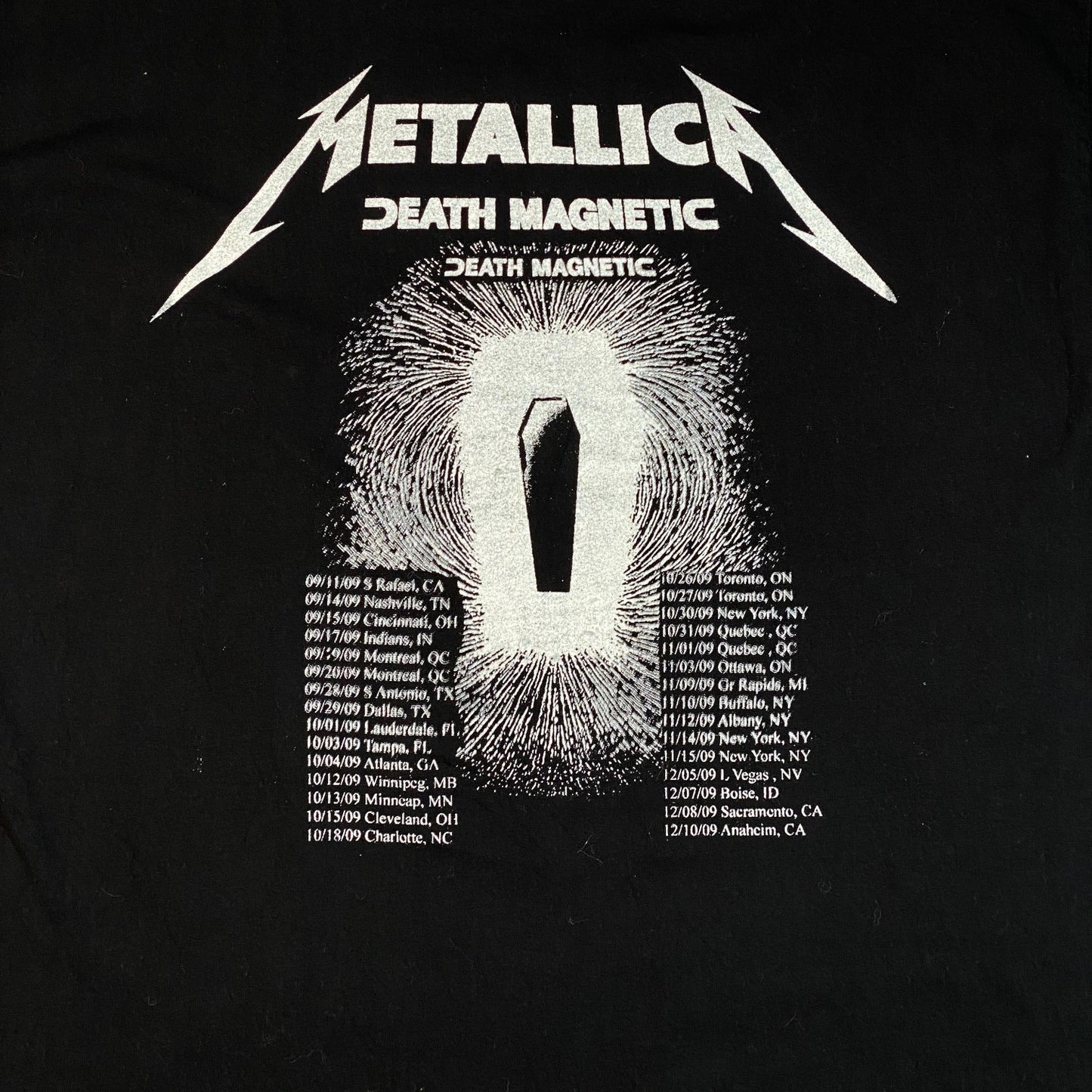 Digg It Thrift & Vintage black Metallica Death Magnetic 2009 tour t-shirt with white graphic back print