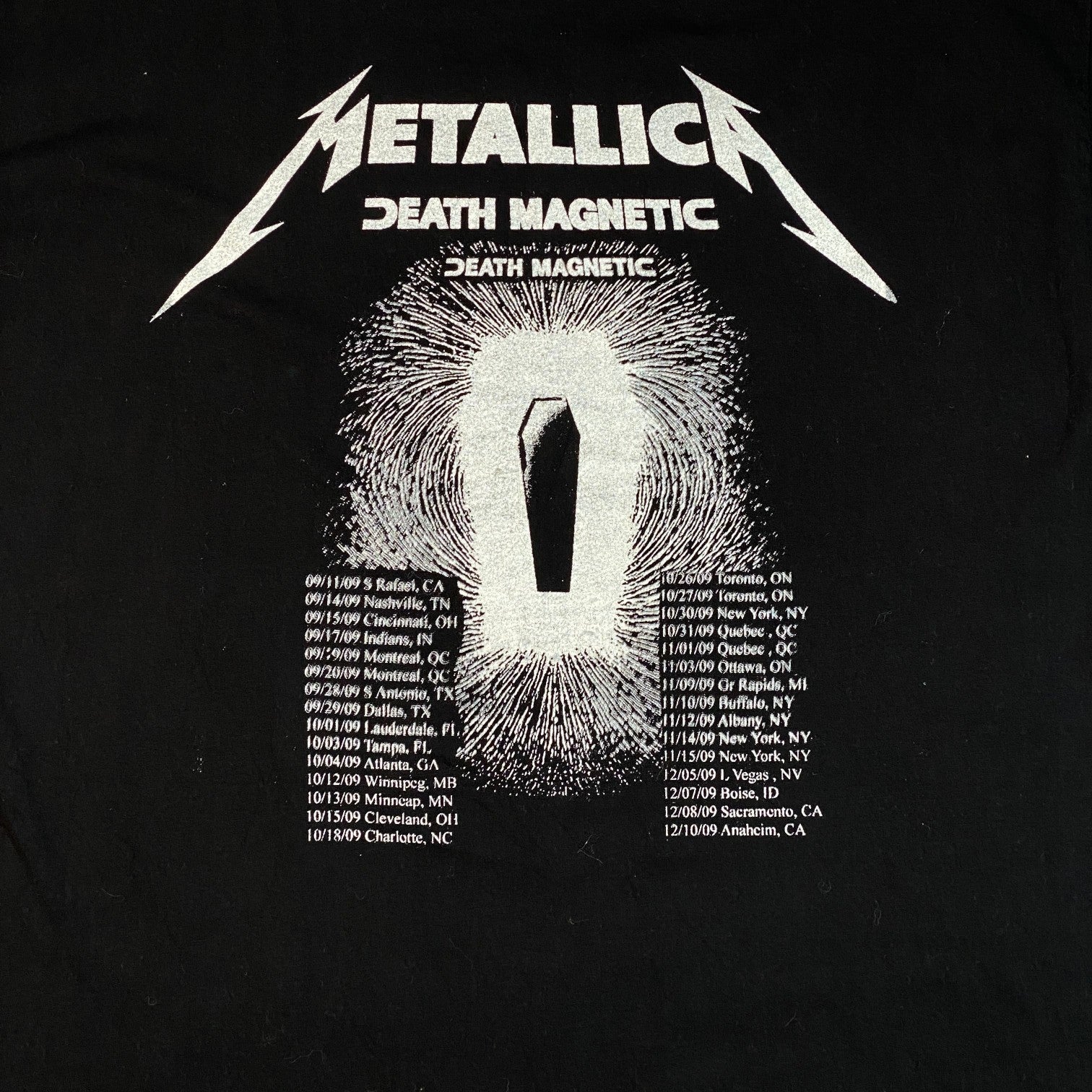 Digg It Thrift & Vintage black Metallica Death Magnetic 2009 tour t-shirt with white graphic back print