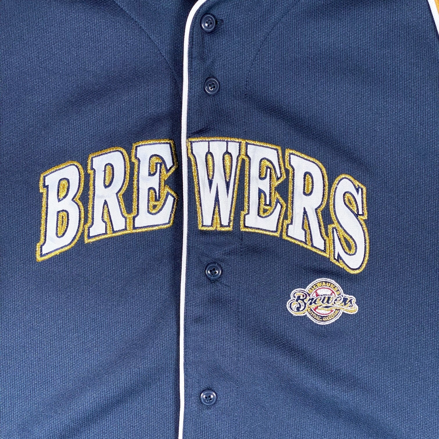 Digg It Thrift & Vintage navy blue Milwaukee Brewers baseball jersey with white piping and embroidered team logo