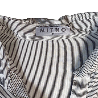 Digg It Thrift & Vintage Mitno grey and white pinstriped short sleeve button-up blouse with collar detail