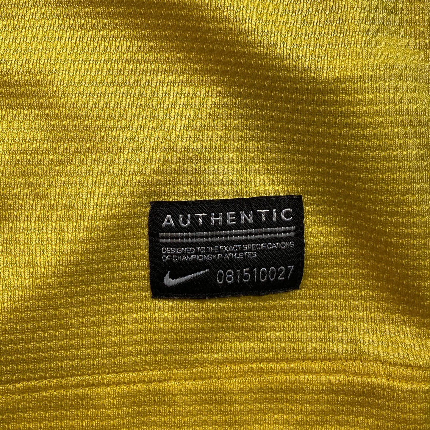 Digg It Thrift & Vintage yellow Nike Arsenal football shirt authentic tag detail