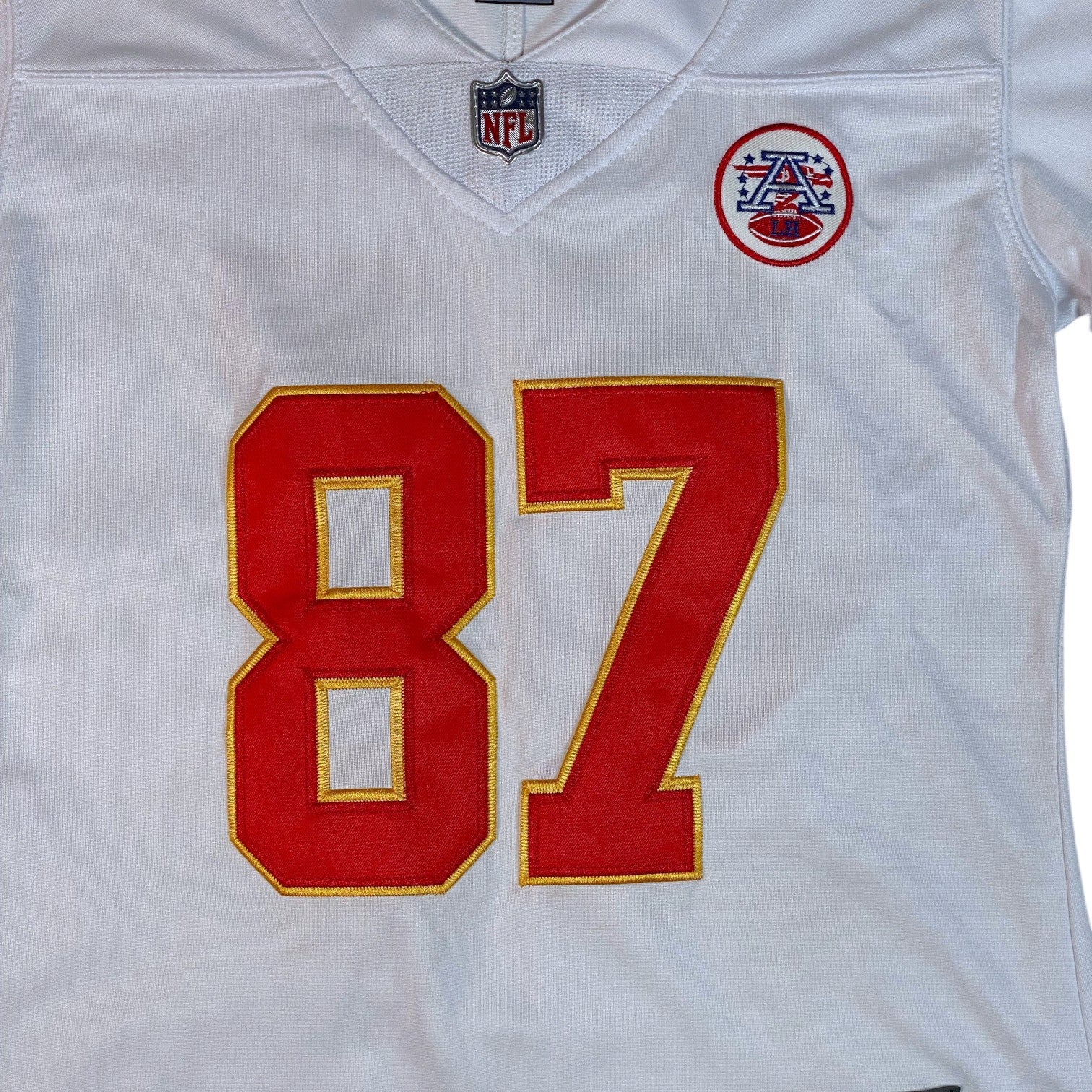 Digg It Thrift & Vintage Nike Kansas City Chiefs Travis Kelce white away jersey with red number 87 and NFL patch