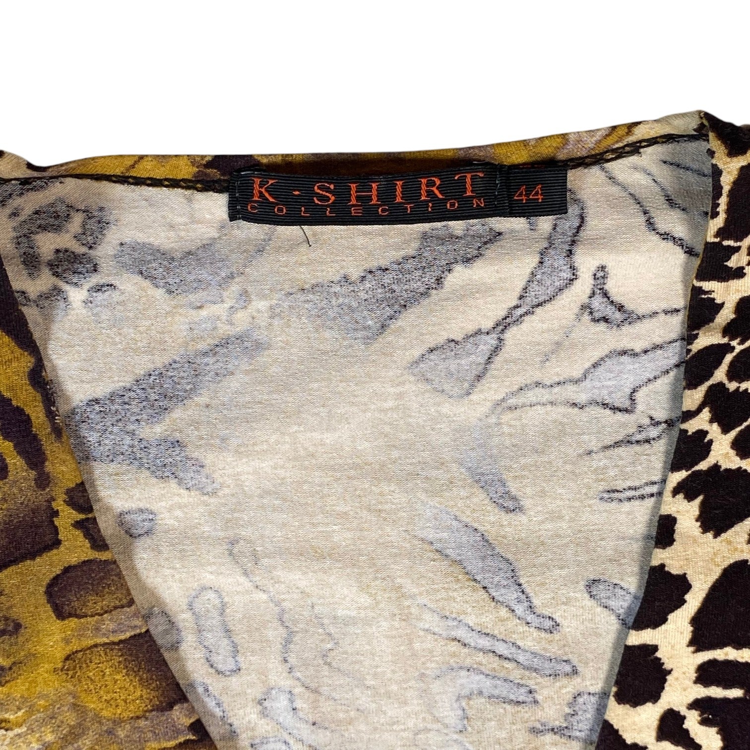 Digg It Thrift & Vintage K-Shirt Collection ochre mixed animal print V-neck top with size 44 tag