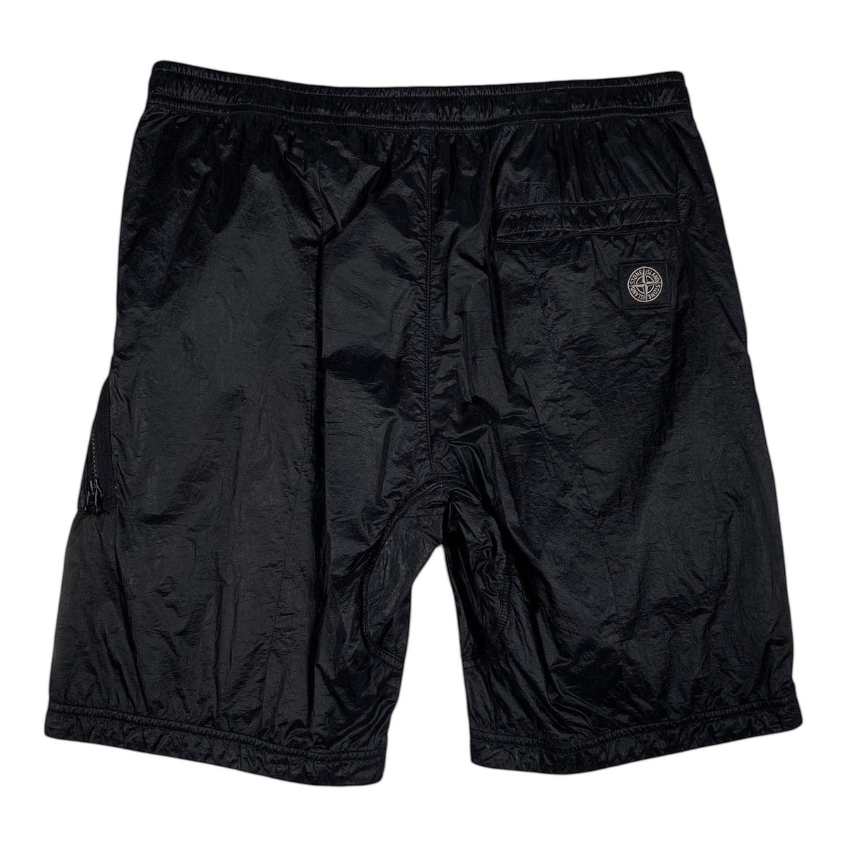 Digg It Thrift & Vintage black Stone Island Nylon Metal grid cargo shorts with back pocket and iconic compass patch.