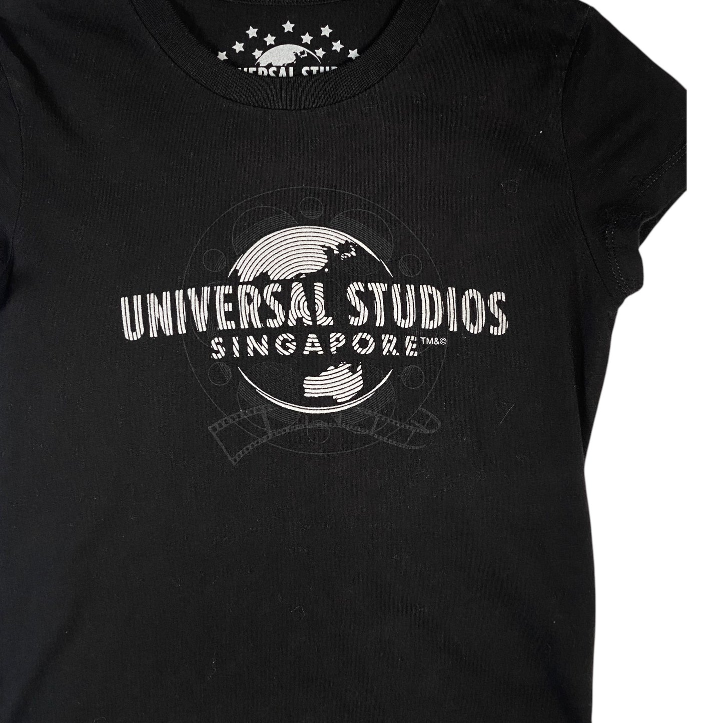 Digg It Thrift & Vintage black Universal Studios Singapore globe logo t-shirt with white graphic print
